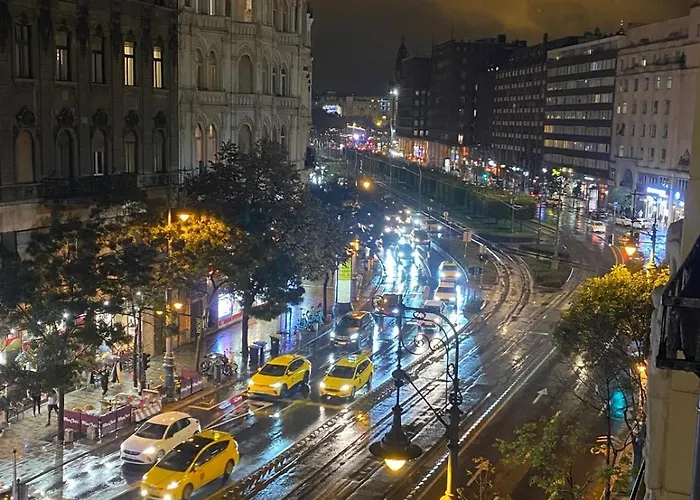 Grand View Apartment Budapest